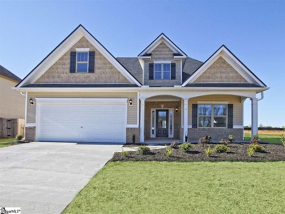 1st image of 11 Glenmora Dr