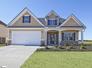 11 Glenmora Dr, Simpsonville, SC 29680