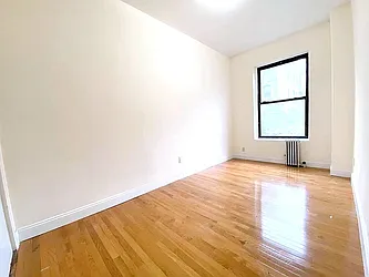 Rented by Manhattan Spaces