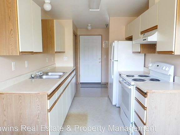 5th image of 169 SE Anchor Ave APT 6