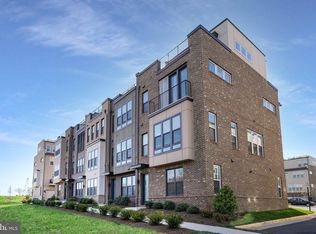14301 Beckett Glen Cir, Chantilly, VA 20151