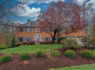 3535 Windsor Oaks Cir SW, Roanoke, VA 24018