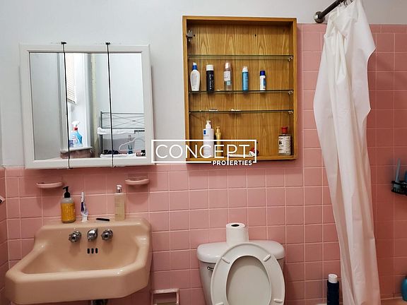 4th image of 97 Marion St #102