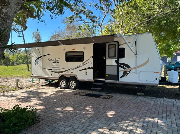 6560 Eastwood Acres Rd #1, Fort Myers, FL 33905