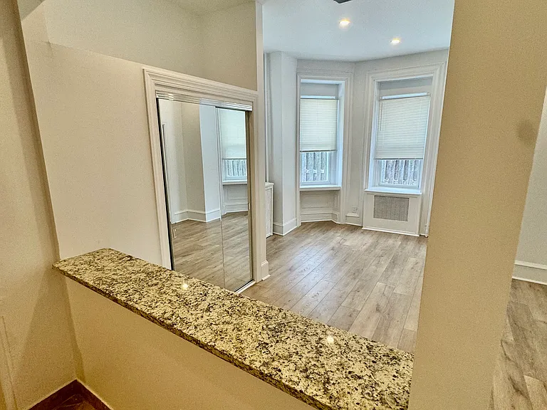 404 W Chelten Ave #1R — Photo 20