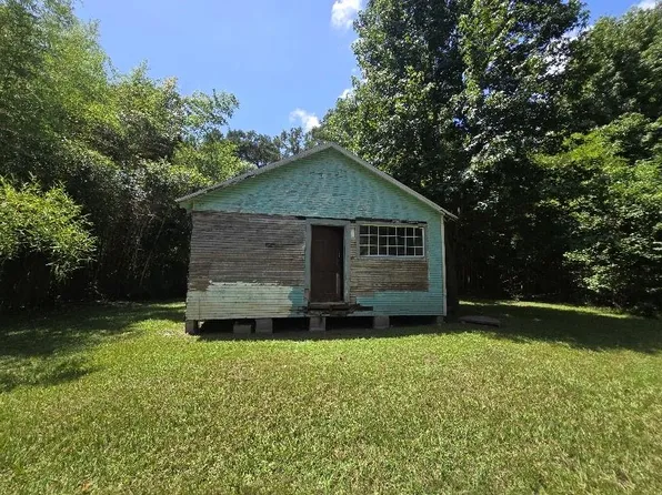 475 County Road 2557, Cleveland, TX 77327