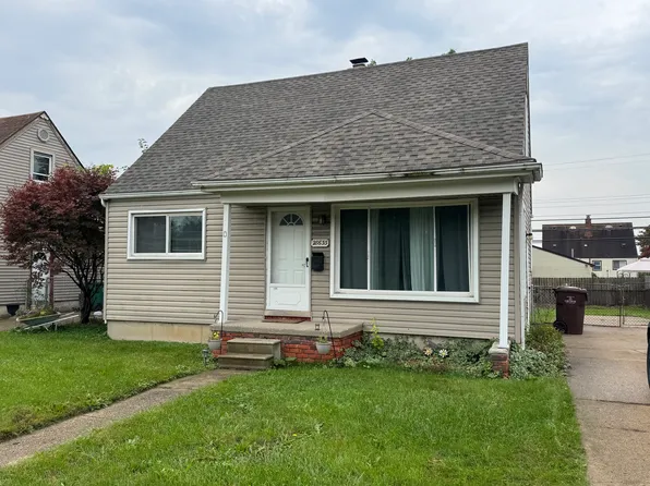 28633 Warren Rd, Garden City, MI 48135