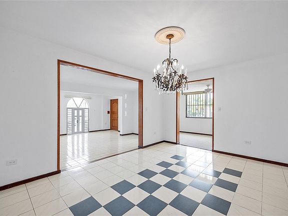 2nd image of Extension Villa Caparra CALLE FLORENCIA C9