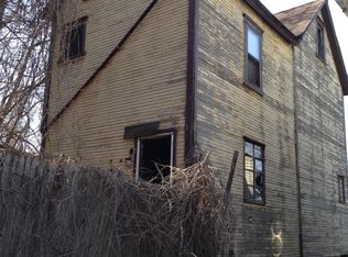 1107 Spring St, Braddock, PA 15104