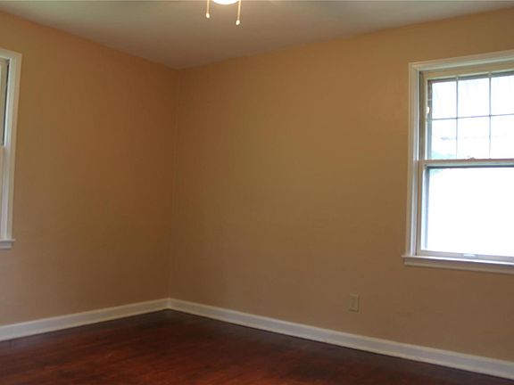 5th image of 7421 Calvin Ave