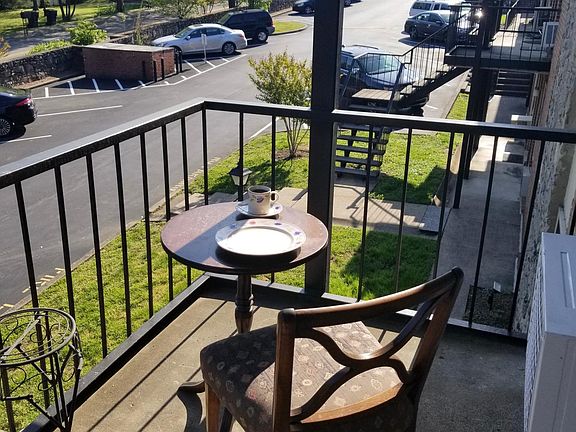 3rd image of 2601 Hillsboro Pike APT I11