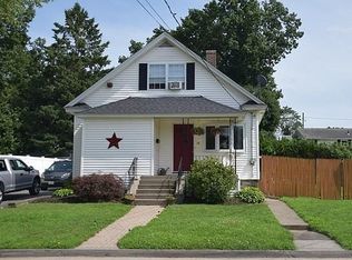 38 Glezen St, Worcester, MA 01604