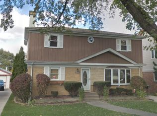 11140 Shelley St, Westchester, IL 60154