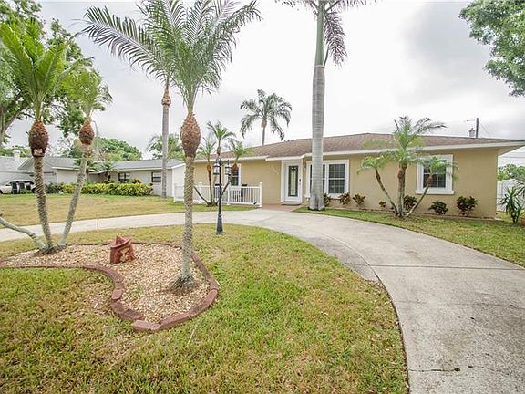 2nd image of 1087 Dogwood Dr