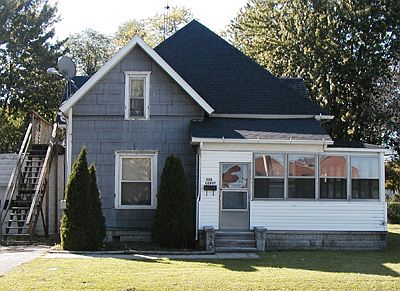 1st image of 326 Leroy Ave