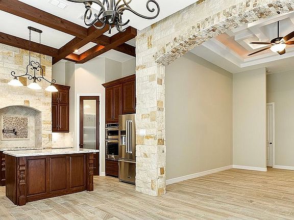 4th image of 3008 London Dr