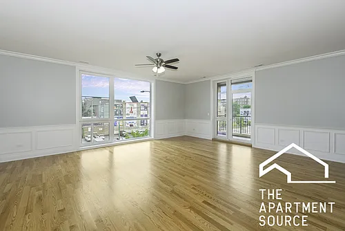 520 N Western Ave #3B Photo 1