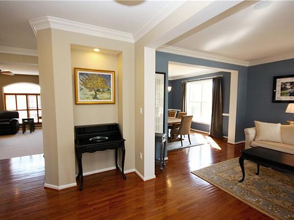 5th image of 42661 Legacy Park Dr
