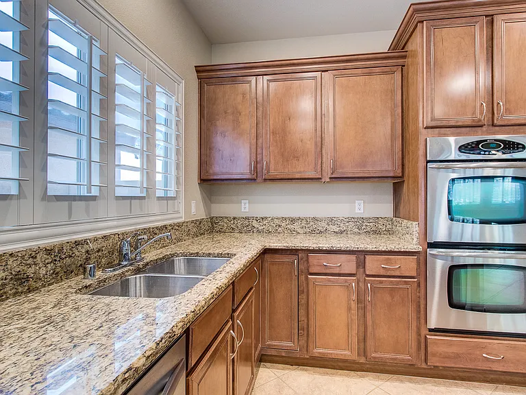 960 Contadero Pl — Photo 9