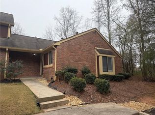 64 Country Place Ct, Alpharetta, GA 30005