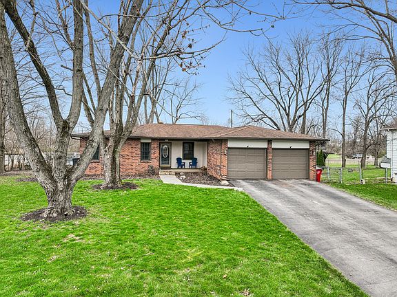 3rd image of 1381 Brentfield Pl