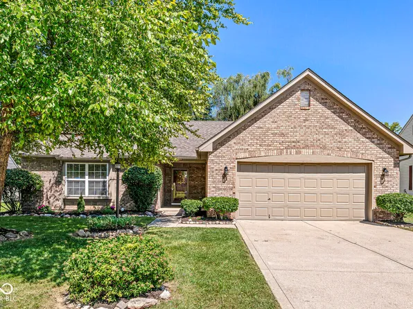 12130 Pepperwood Dr, Indianapolis, IN 46236