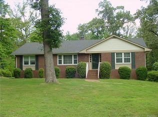 8420 W Bon View Dr, North Chesterfield, VA 23235