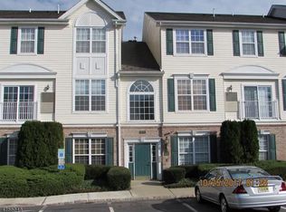 75 Limerick Ln, Phillipsburg, NJ 08865