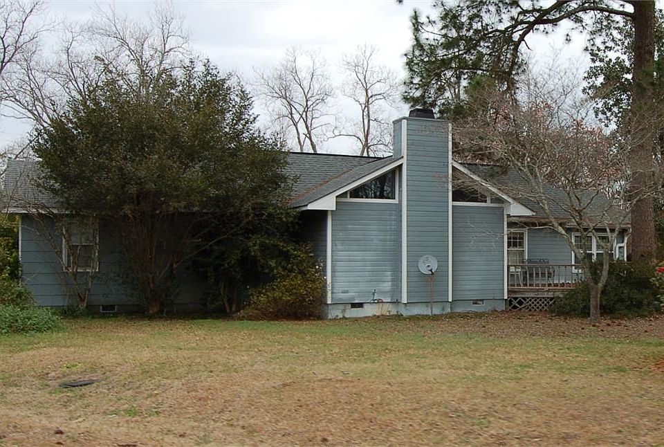 2nd image of 161 Sandefur Rd