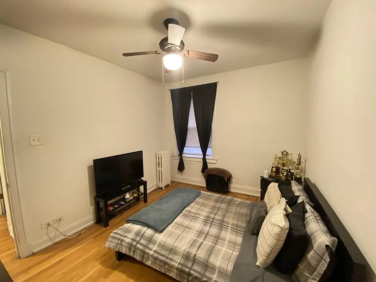 3744.5 N Pine Grove Ave #2N — Photo 11