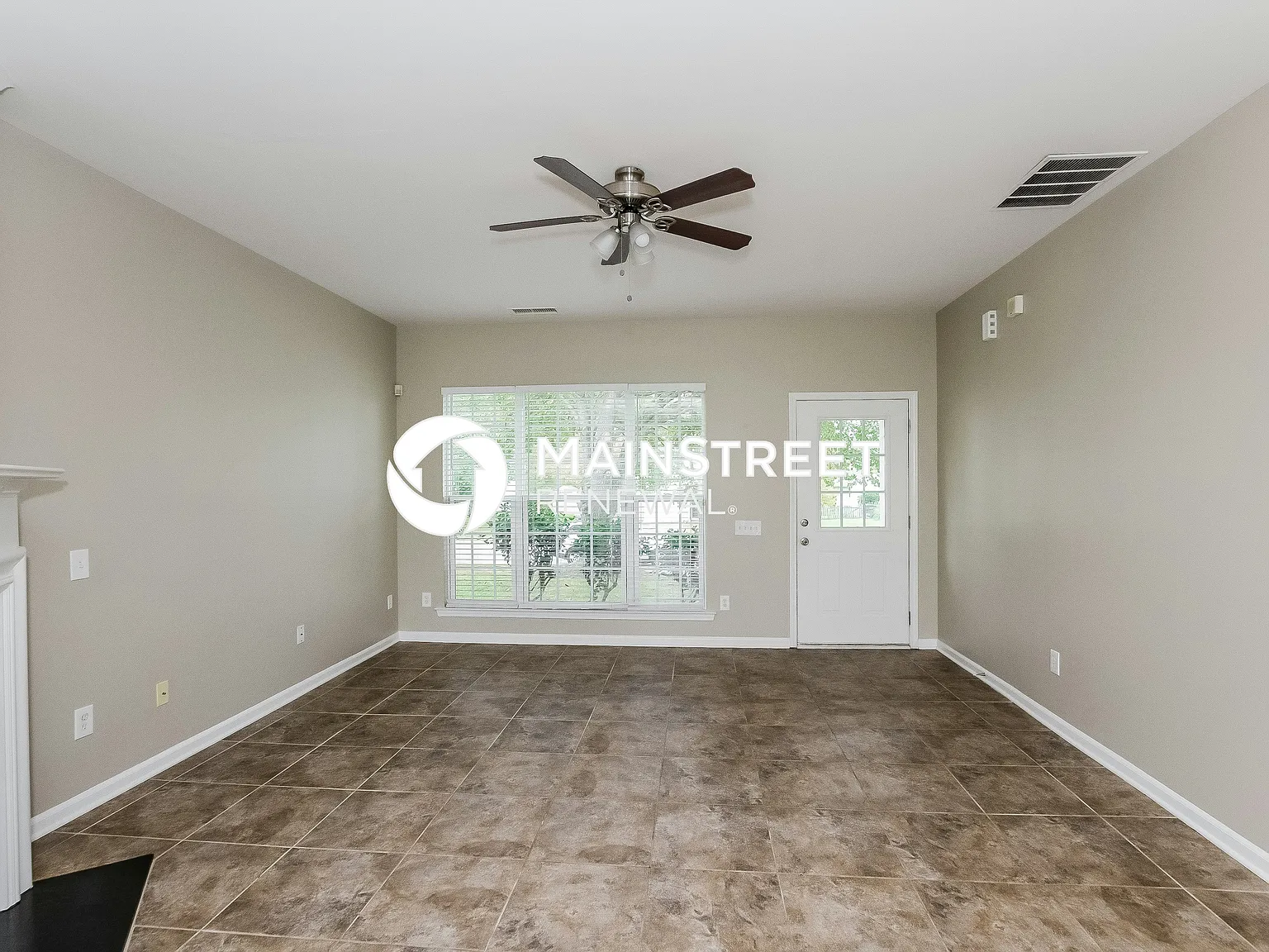 2517 Wingdale Dr — Photo 4