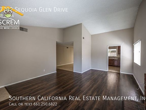 3rd image of 27702 Sequoia Glen Dr