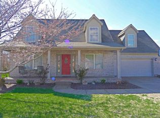 121 Reston, Newburgh, IN 47630