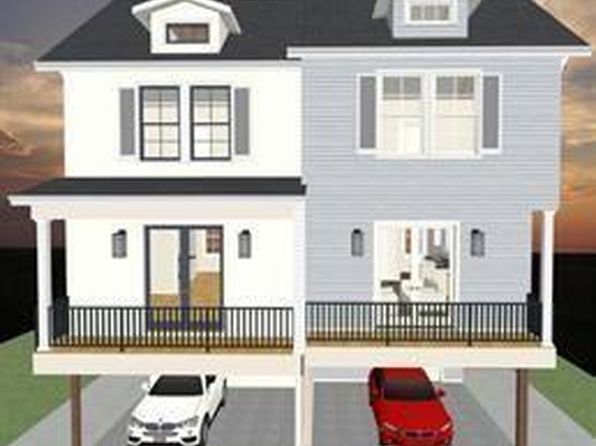 122 Labarre Dr