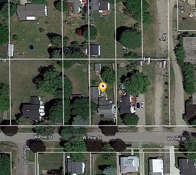 1st image of 138 W Pine St