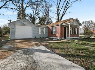 10019 Northgate Dr, Saint Louis, MO 63137