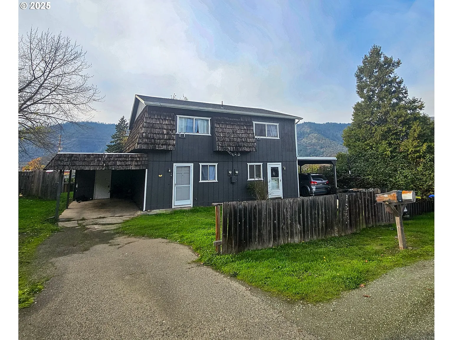 165 Loop Rd photo 1