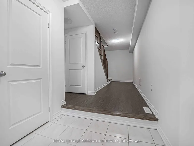 6 Ginno Ln — Photo 2