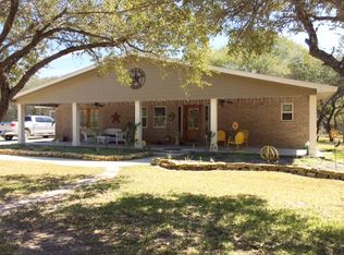 220 Wishert Rd, Rockport, TX 78382