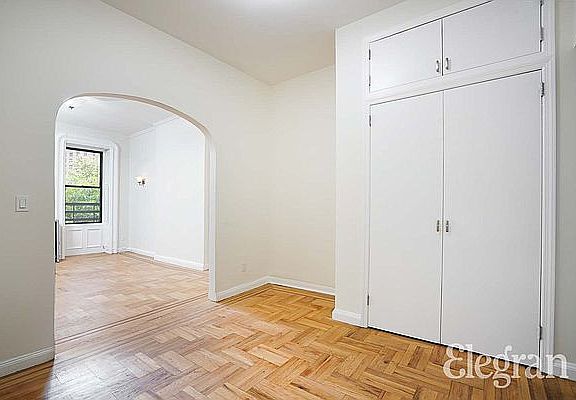 4th image of 342 E 120th St APT 3F