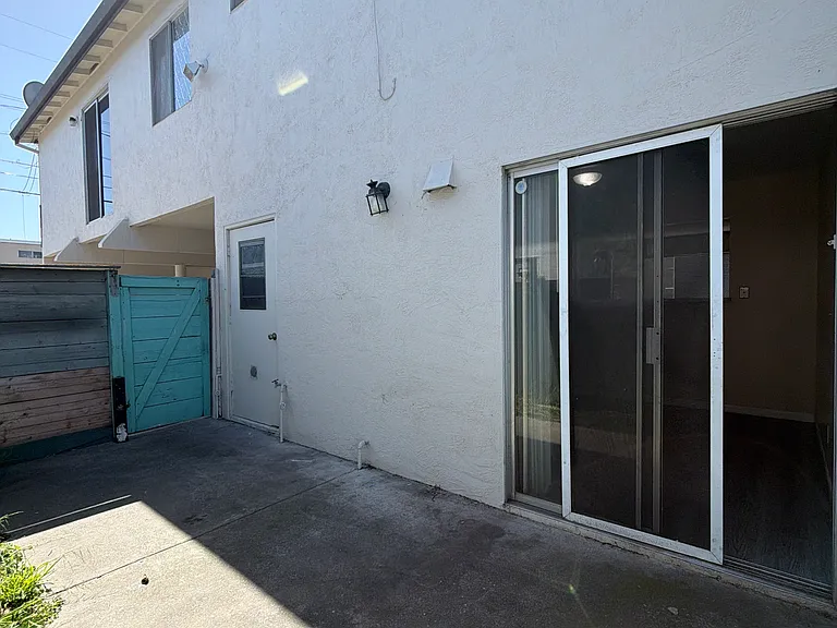 21539 Westpark St #2 — Photo 7