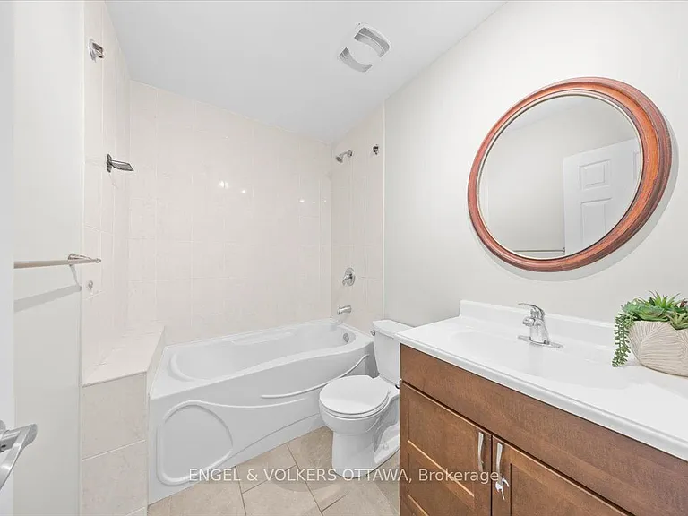 72 Greenfield Ave #4 — Photo 40