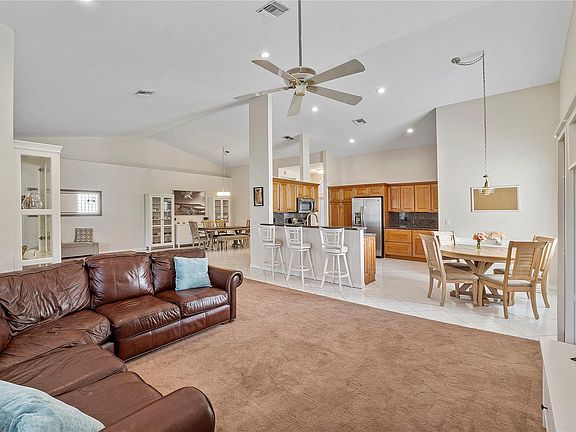2nd image of 5917 NW 73rd Court
