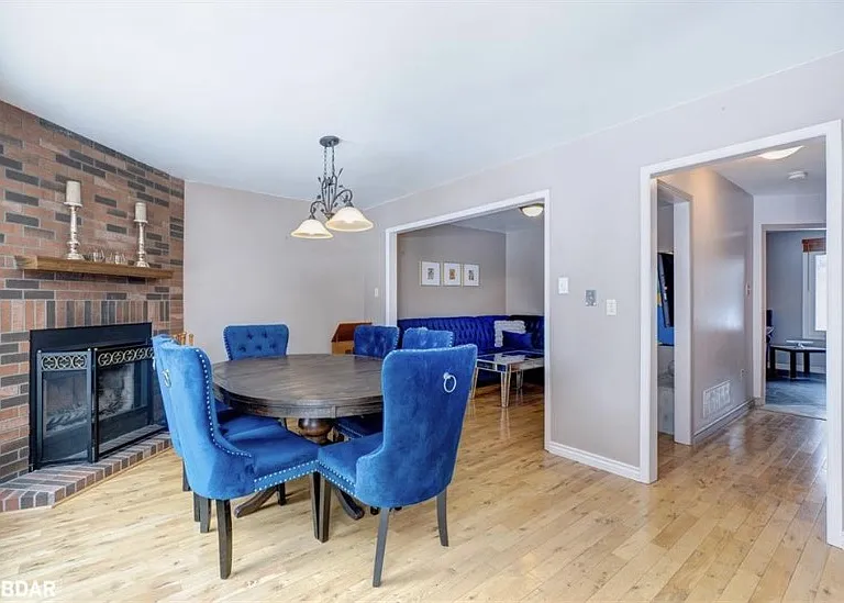 21 Delaney Cres #ALL — Photo 5