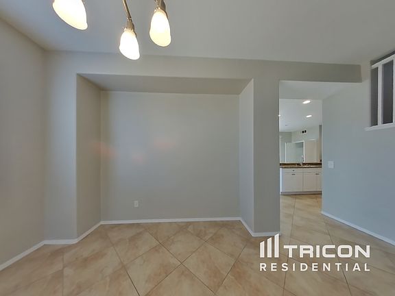 3rd image of 15125 Colville Ct