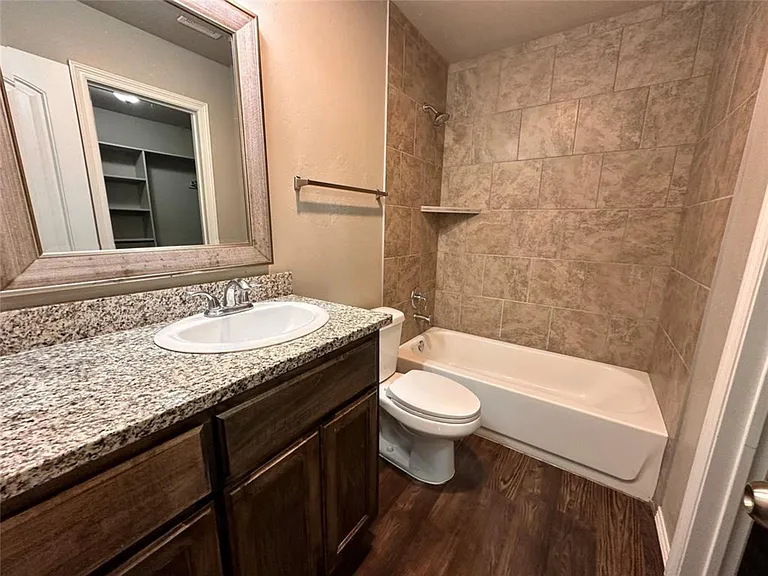 2108 Buena Vida Ln — Photo 7