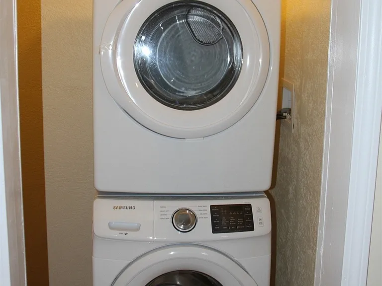 77-79 Willowwood St #1 — Photo 2