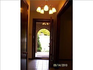 5th image of 5225 Flintstone Dr