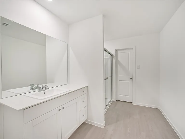648 Burlina Rd — Photo 18