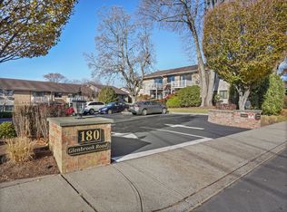 180 Glenbrook Rd APT 8, Stamford, CT 06902
